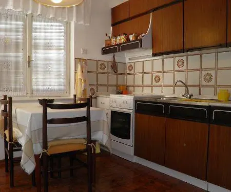 Alma Apartment